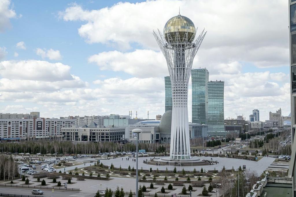Apartment On Sauran Str Center Nur-Sultan  Exterior photo