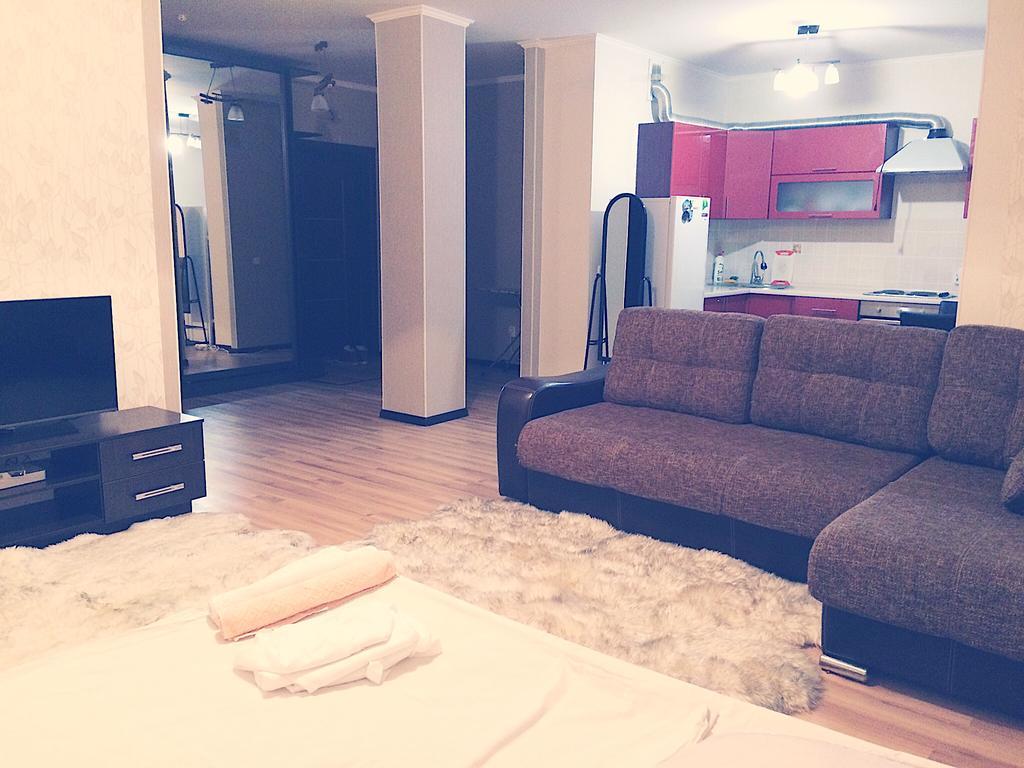 Apartment On Sauran Str Center Nur-Sultan  Exterior photo